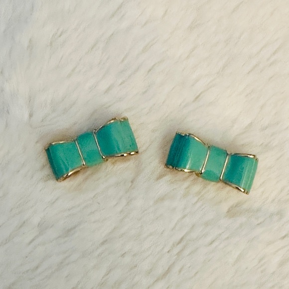 Kate Spade Bow Stud Earrings ♠️ - Picture 1 of 3